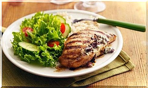 Is person has prepared a healthy grilled chicken breast