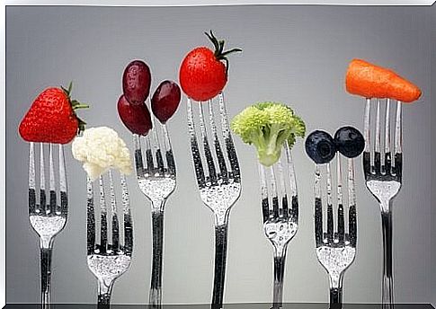 The first tip for a perfect figure is to eat healthy