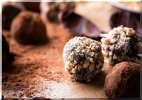 Make low-calorie chocolate truffles