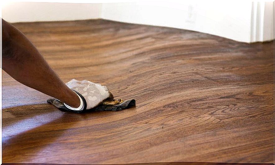 How to easily remove scratches in the floor: 5 methods