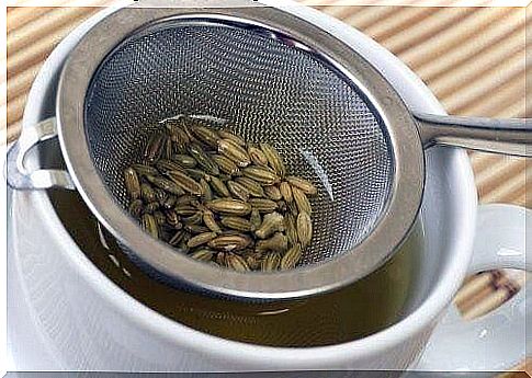 Tea with fennel seeds can relieve infantile colic