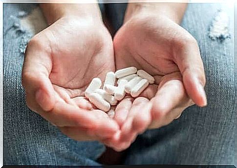 There is a study that confirms the effect of paracetamol on the personality of the patient taking it