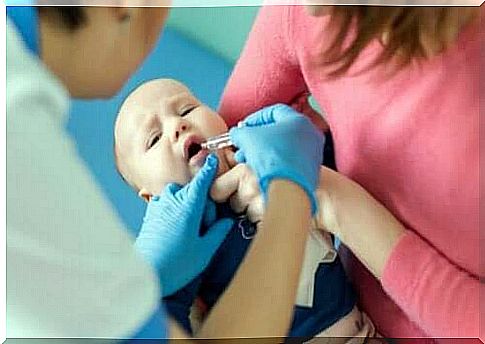 Children are vaccinated against poliomyelitis